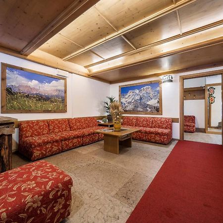 Hotel Olimpia Cortina dʼAmpezzo Esterno foto