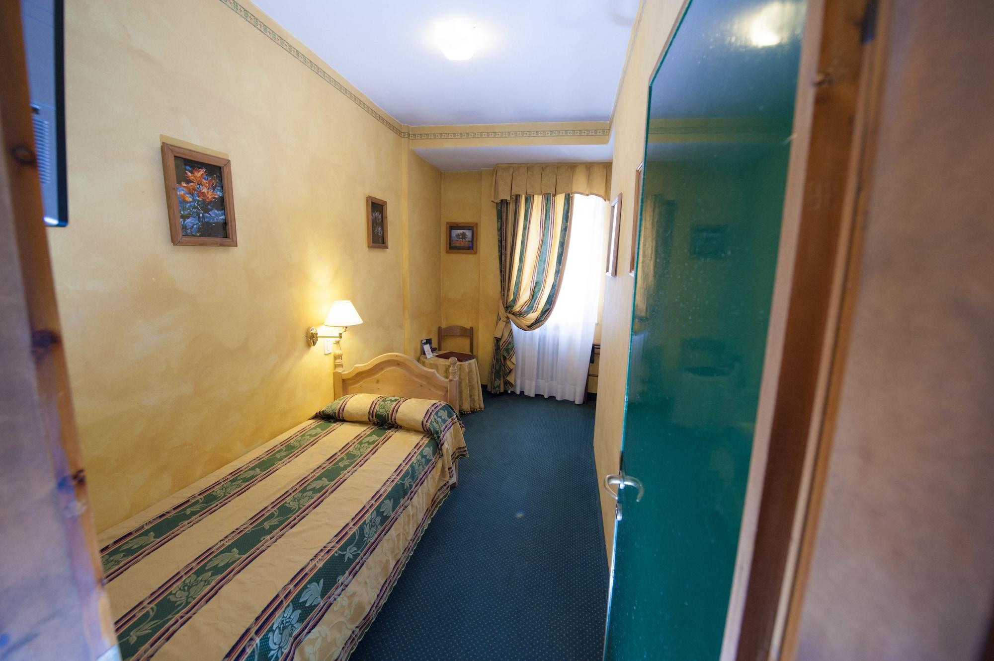 Hotel Olimpia Cortina dʼAmpezzo Esterno foto