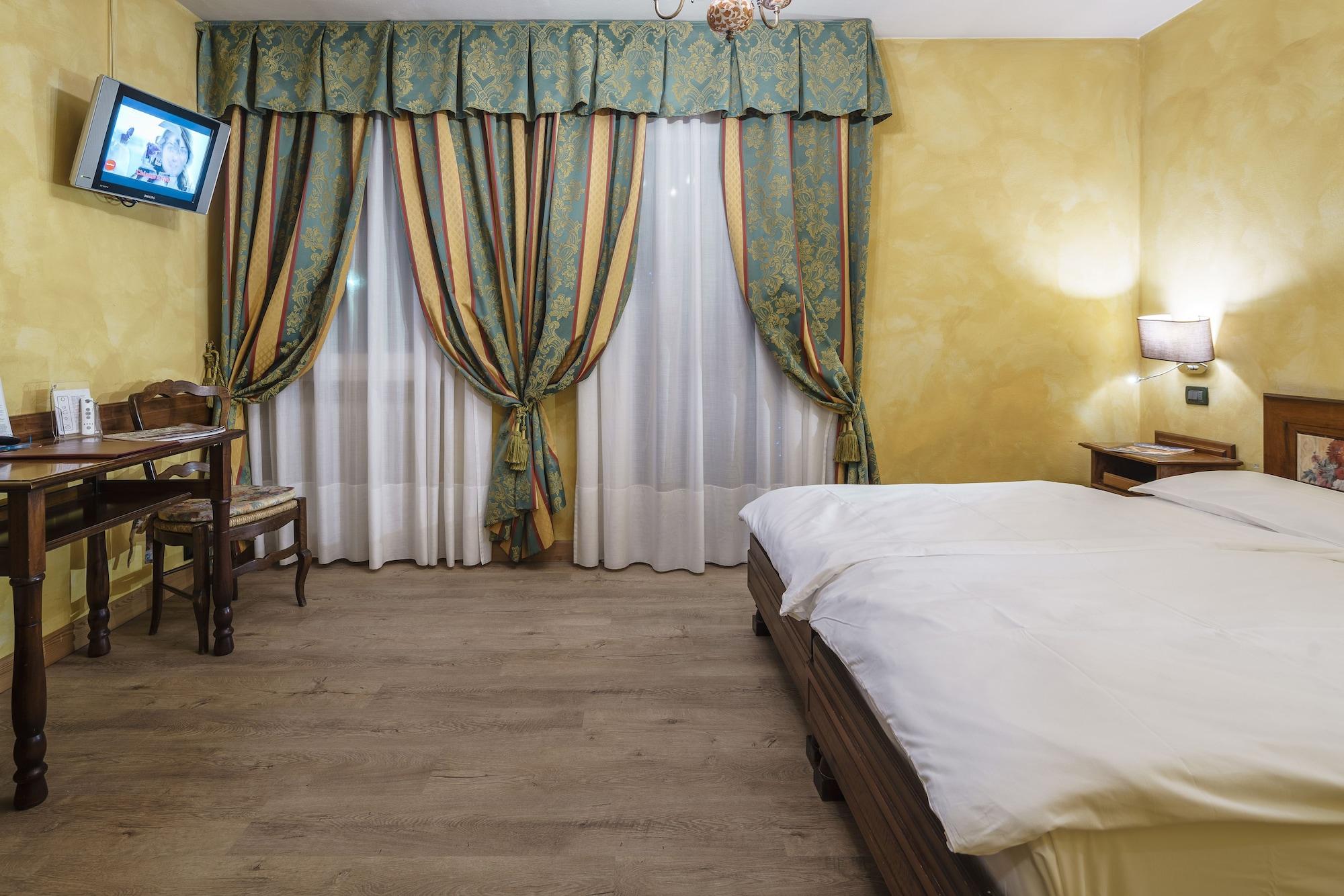 Hotel Olimpia Cortina dʼAmpezzo Esterno foto