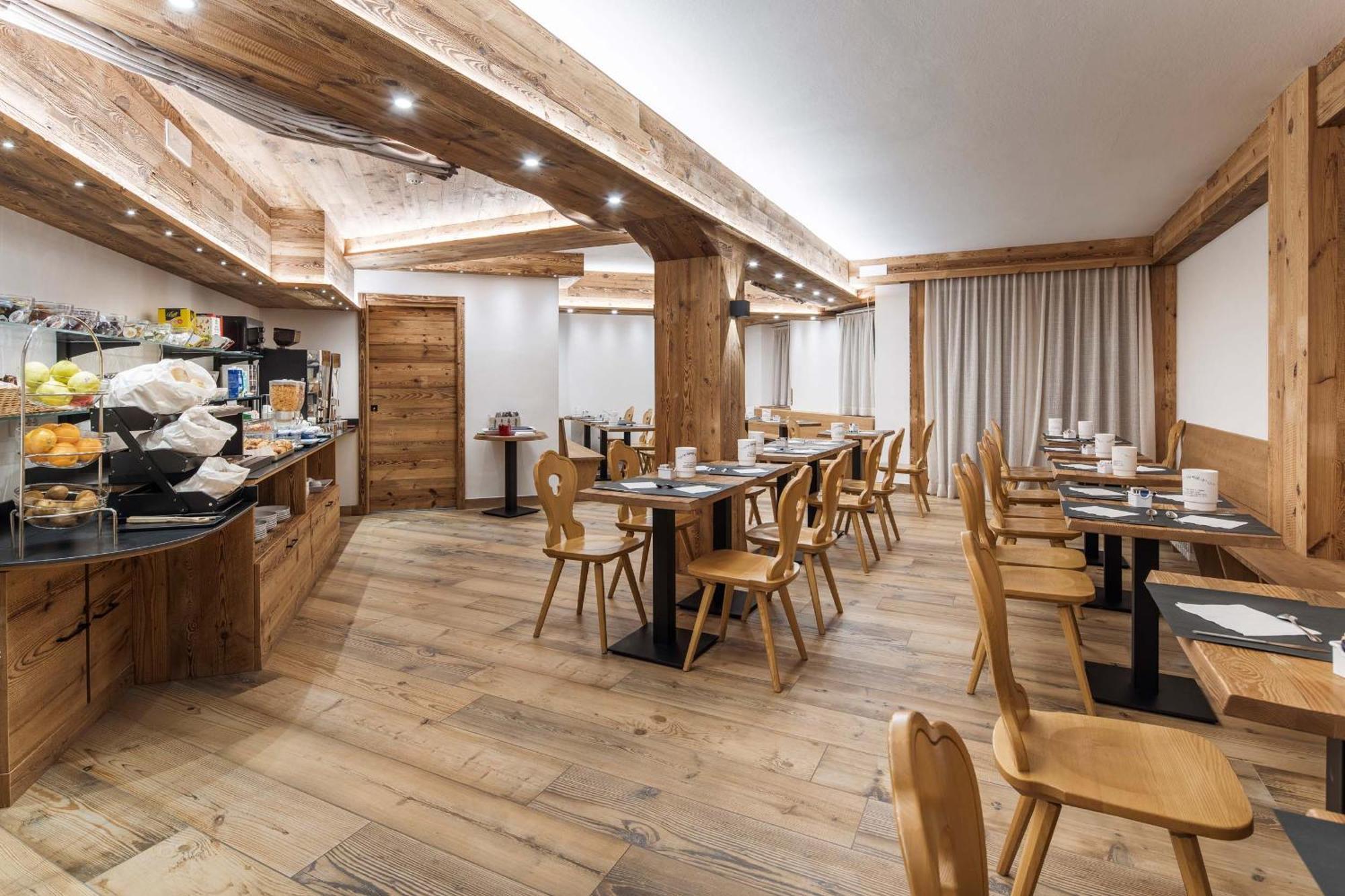 Hotel Olimpia Cortina dʼAmpezzo Esterno foto