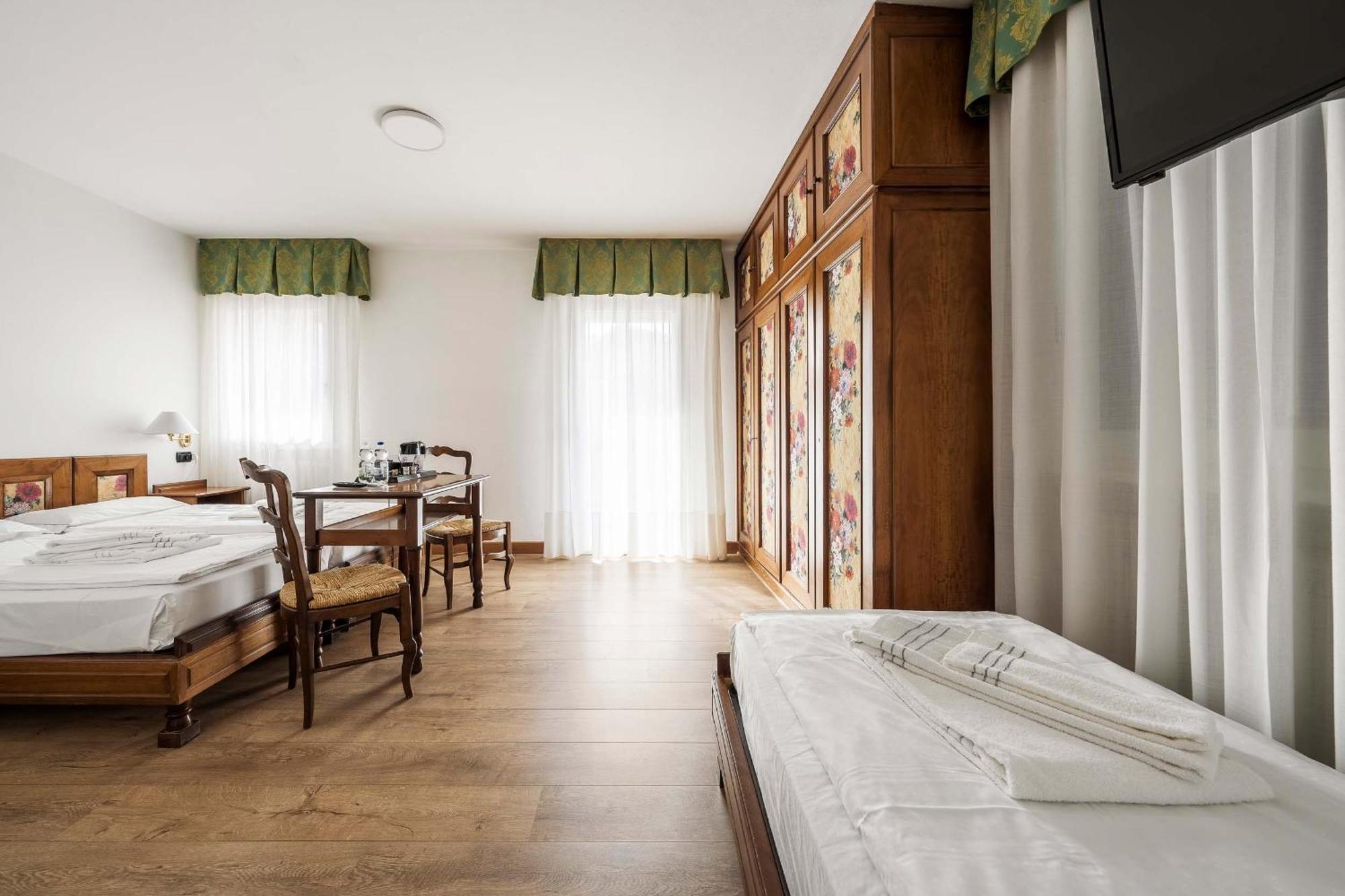 Hotel Olimpia Cortina dʼAmpezzo Esterno foto