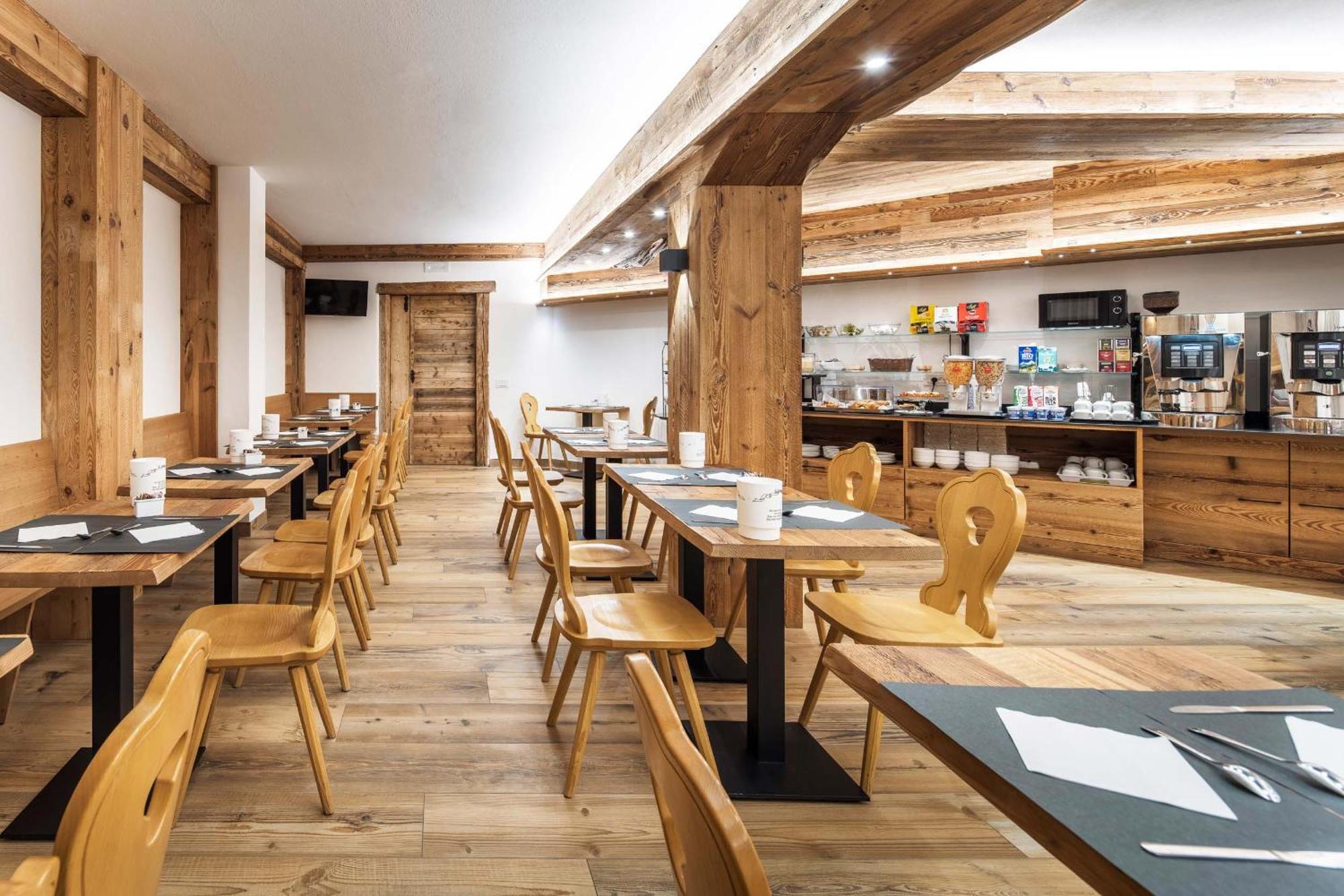 Hotel Olimpia Cortina dʼAmpezzo Esterno foto