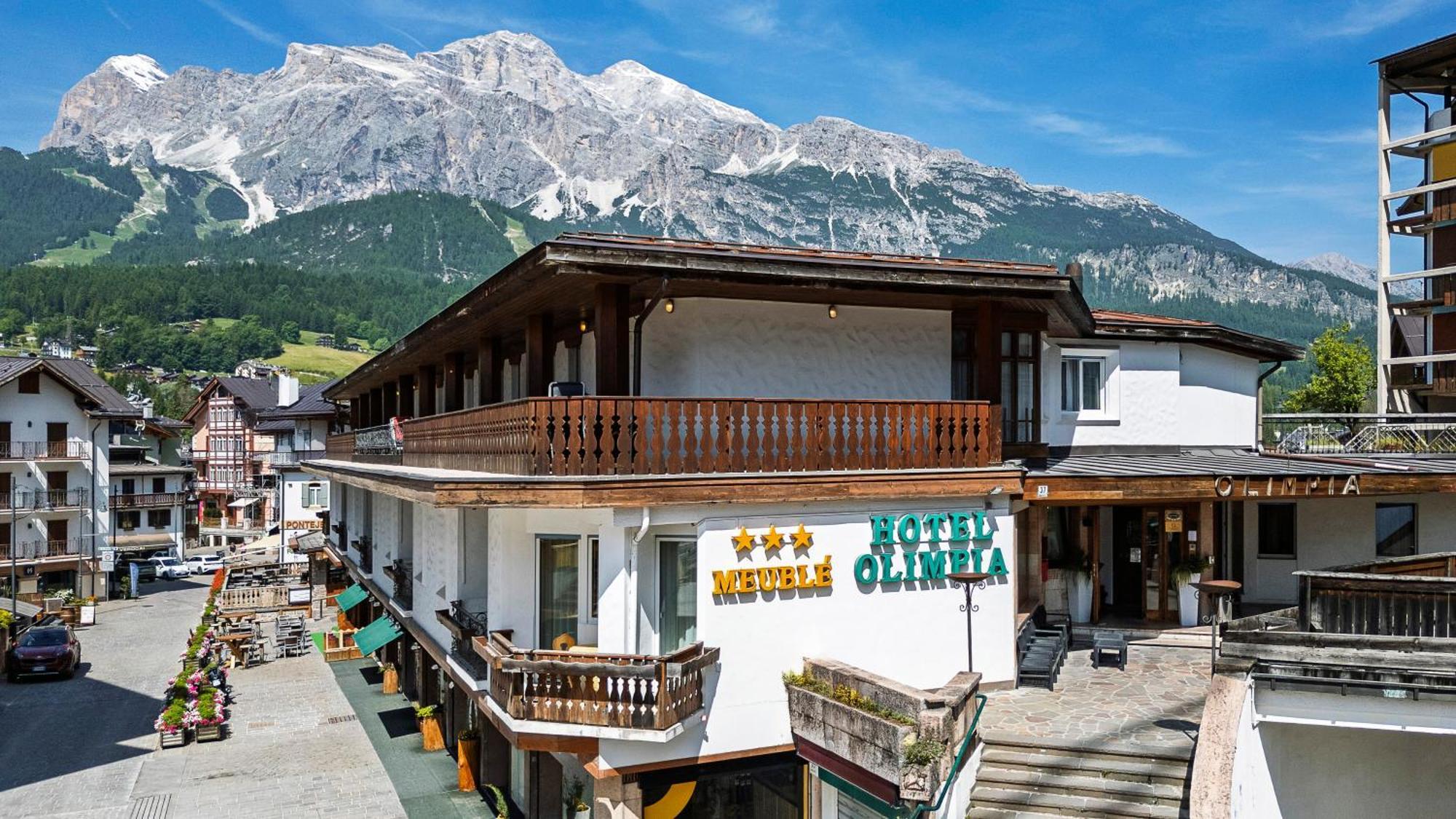 Hotel Olimpia Cortina dʼAmpezzo Esterno foto
