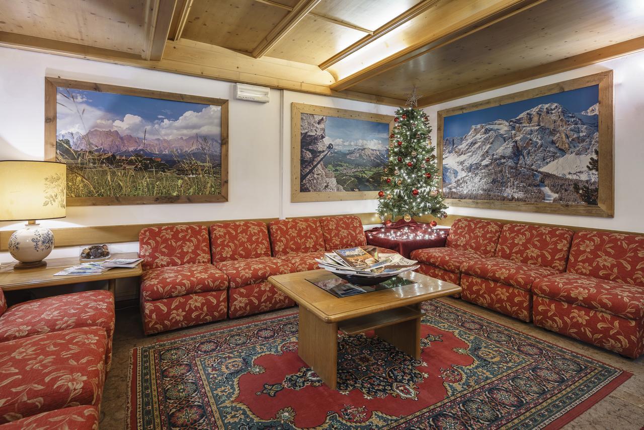 Hotel Olimpia Cortina dʼAmpezzo Esterno foto